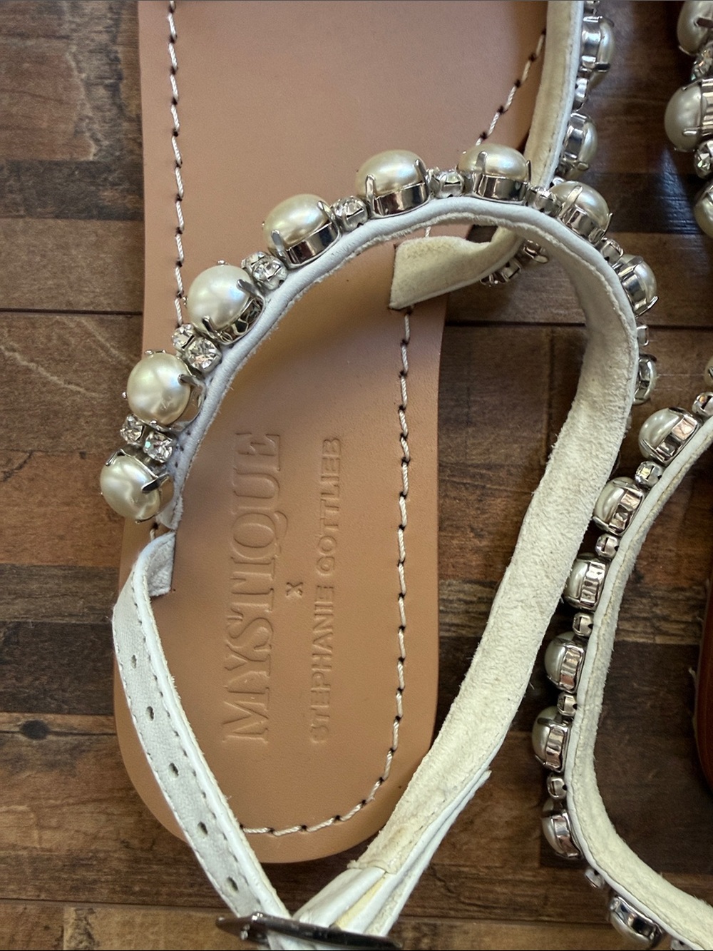 Mystique x Stephanie Gottlieb White Pearl Leather Sandals - Picture 3 of 7